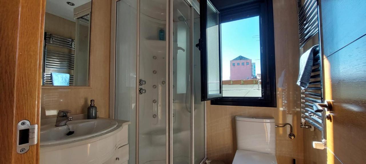 Precioso Apartamento En Cimadevilla Gijón Exterior foto